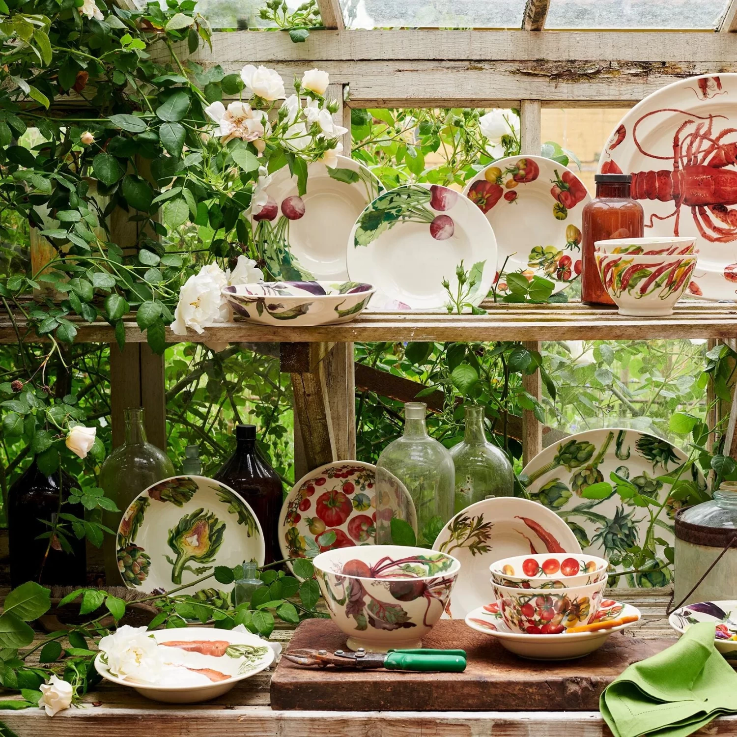 Vegetable Garden Tomatoes Medium Pasta Bowl - Image 4