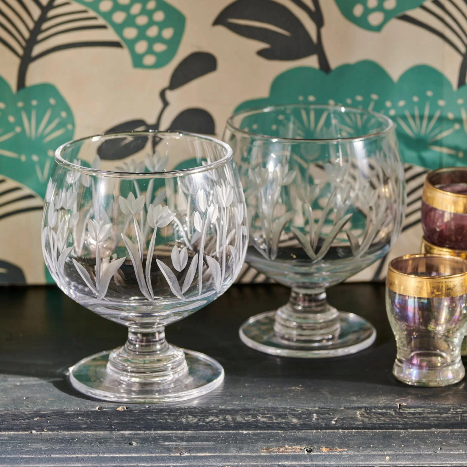 Golden Tulips Set Of 2 Gin Glasses - Image 2