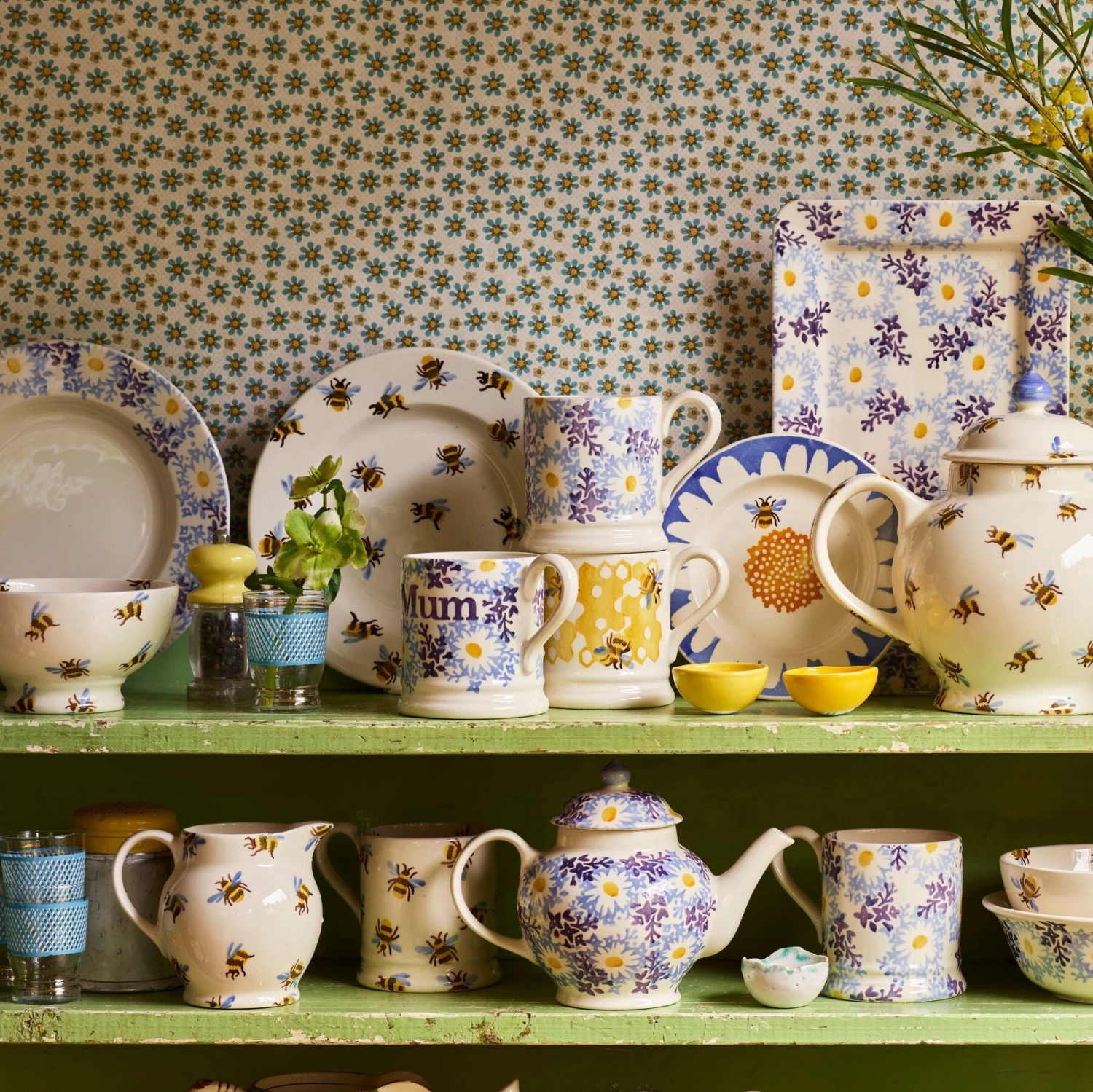 Blue Daisy Fields 8 1/2 Inch Plate - Image 3