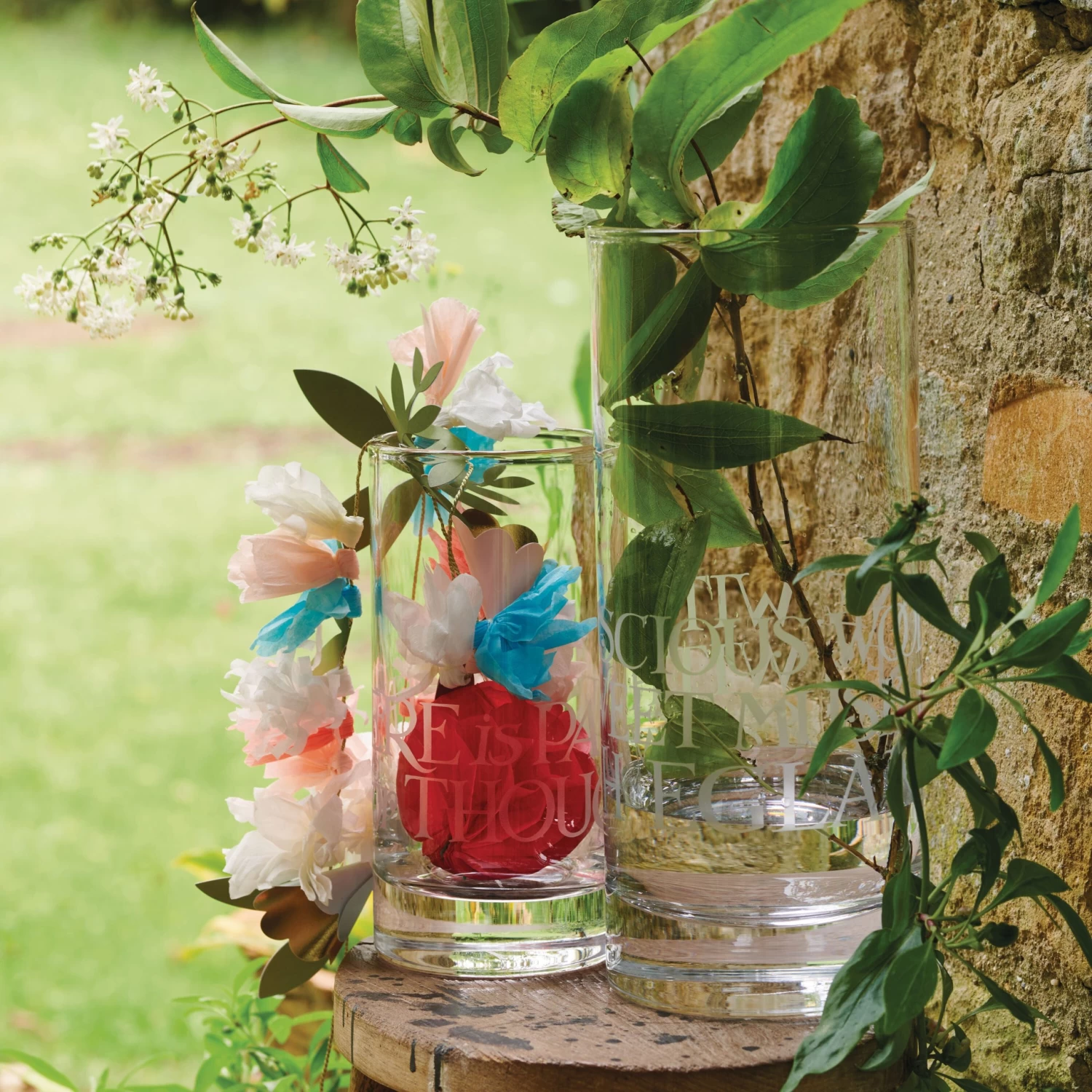 Black Toast Large Straight Sided Glass Vase - Image 2
